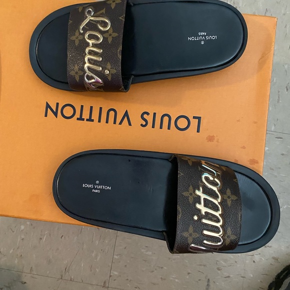 100%authentic Louis Vuitton sled size 39 - Picture 2 of 7